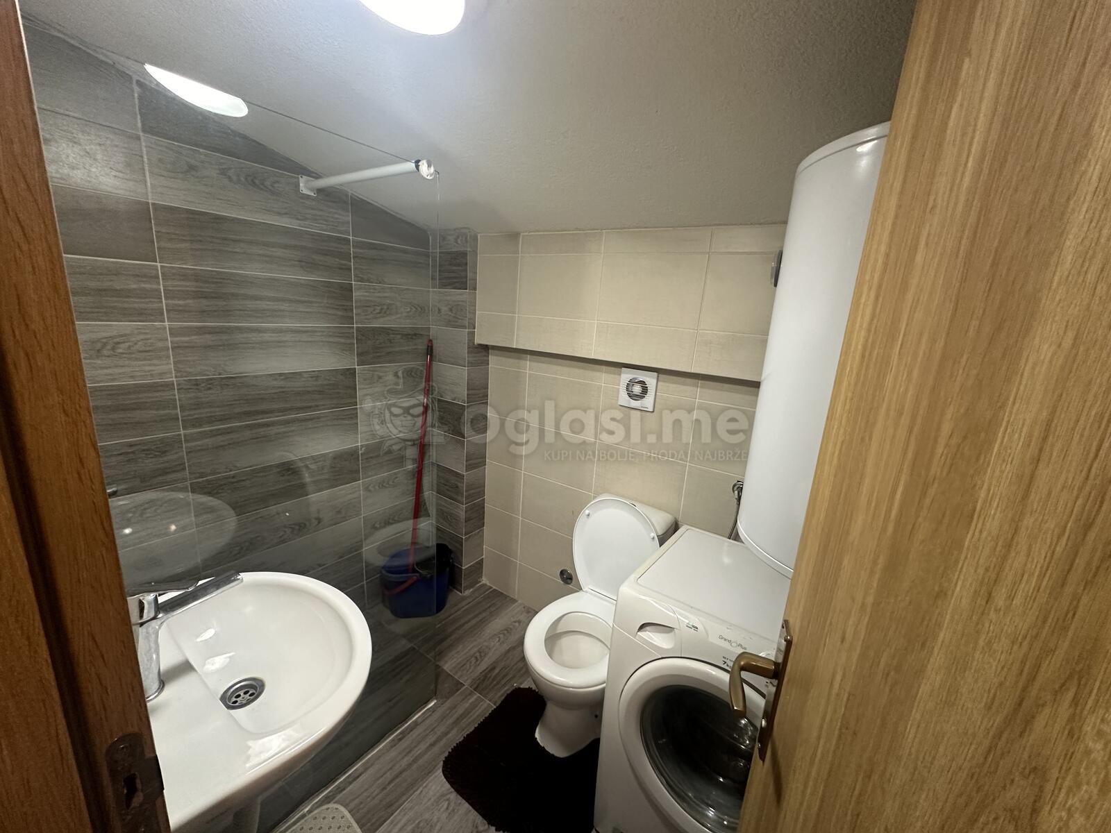 Garsonjera 25m2 - Podgorica - Podgorica (uži Dio) - 250 € Mjesečno ...