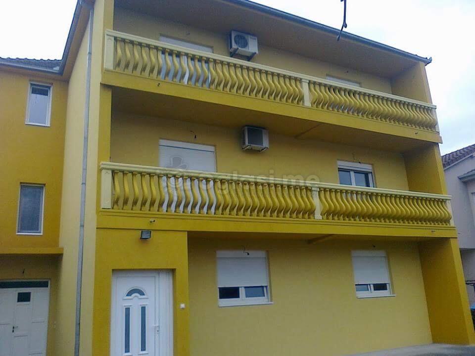 Kuća sa više stanova 300m2 - Podgorica - Podgorica (uži dio)
