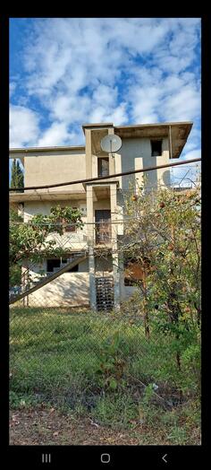 Porodična kuća 150m2 - Podgorica - Zabjelo