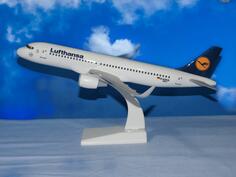 Lufthansa a320 1:100