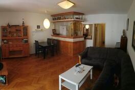 Četvorosoban stan 117m2m2 - Budva - Golubovina