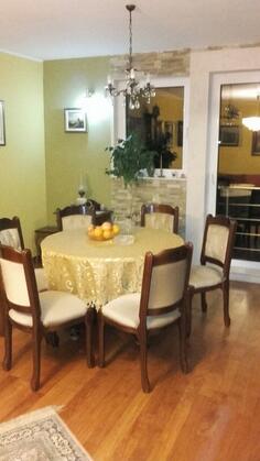 Trosoban stan 89 m2 - Budva - 85310