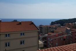 Dvosoban stan 129m2 - Budva - Petrovac