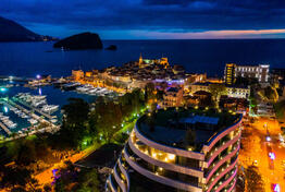 Jednosoban stan 52m2m2 - Budva - Budva