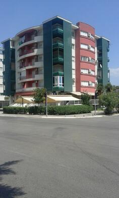 Jednosoban stan m2 - Podgorica -  Preko Morače