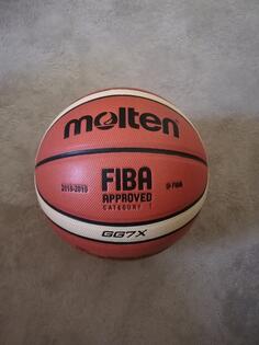Lopta za košarku Molten GG7X 