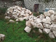Prodajem 26kubika kamena za zidanje sve 150e