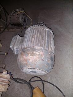 Sever elektromotor bez reduktora trofazni 7.5 kw