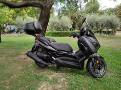Yamaha - X MAX