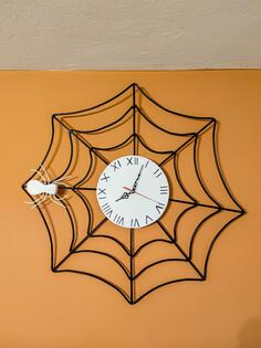 Spider clock