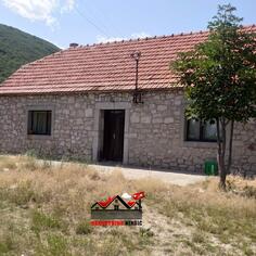 Porodična kuća 87m2 - Nikšić - Lukovo