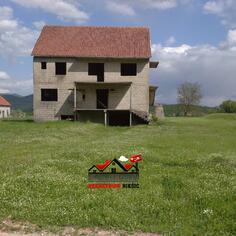 Porodična kuća 399m2 - Nikšić - Nikšić (uži dio)