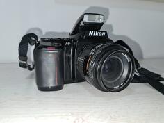 Nikon F-601 Fotoaparat
