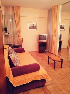 Garsonjera 34m2 - Podgorica - Stari Aerodrom
