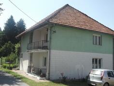 Porodična kuća 105m2 - Kolašin - Smailagića Polje