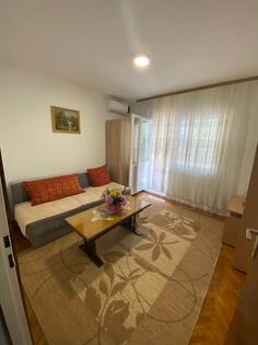 Garsonjera 30m2 - Podgorica - Stari Aerodrom