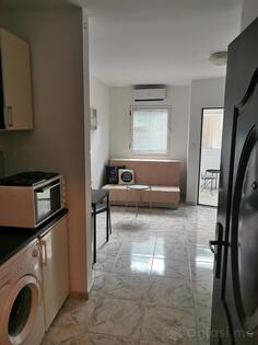 Garsonjera 25m2 - Budva - Slovenska plaža
