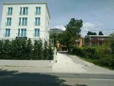 Porodična kuća 30m2 - Bar - Šušanj