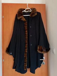 Gornja ženska odeća (kaput, pončo, krzneni kaput)