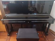 Yamaha U1