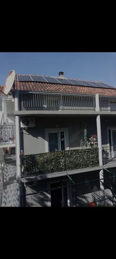 Kuća sa više stanova 240m2 - Herceg Novi - Igalo