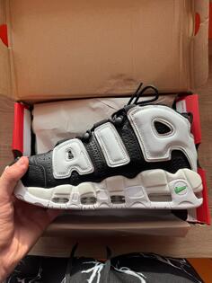 Nike Uptempo 44 Nove