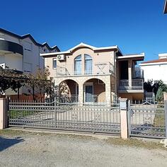 Dvojna kuća 120m2 - Bar - Polje