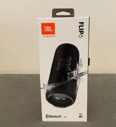 Prodajem JBL FLip 6