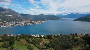 Građevinsko zemljište 989m2 - Herceg Novi - Sutorina