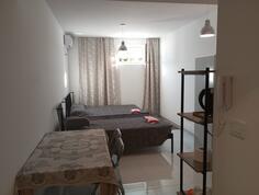 Garsonjera 27m2 - Podgorica - City kvart