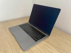 Apple MacBook Air - 13.3" Intel i5 8GB GB