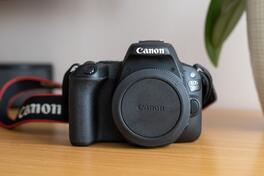 Canon Canon 200D Fotoaparat