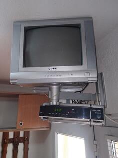 NOA Neo,tv sa katodnom cevi - Televizor CRT 24"