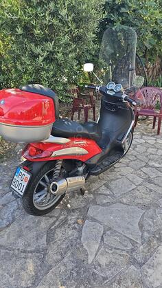 Piaggio - Beverly