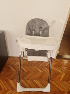 Prodajem hranilicu za bebe