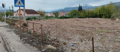 Građevinsko zemljište 1283m2 - Podgorica - Masline