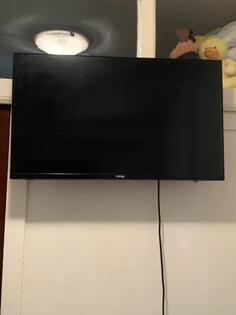 Fox  - Televizor LED 32"