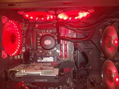 Intel i7 - 16GB GB DDR4 - SSD disk