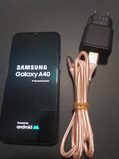 Samsung - Galaxy A40 4GB/64GB Dual