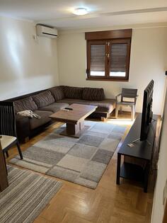 Dvosoban stan 67m2 - Podgorica - Stari Aerodrom