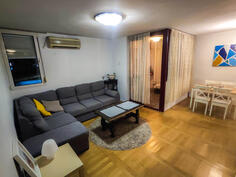 Dvosoban stan 54m2 - Podgorica - Blok 5