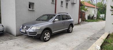 Volkswagen - Touareg - 2.5 TDI r5