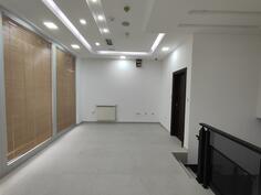 Poslovna zgrada 114m2 - Nikšić - Nikšić (uži dio)