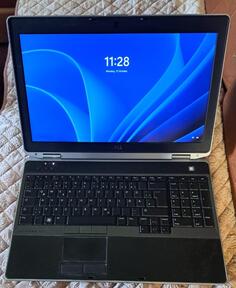 Dell 2x 2.5Ghz, 8gb Ram, SSD 240gb - 15.6" Intel i5 8GB GB
