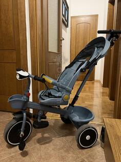 Prodajem tricikl, nov