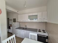 Dvosoban stan 81m2 - Danilovgrad - Centar grada