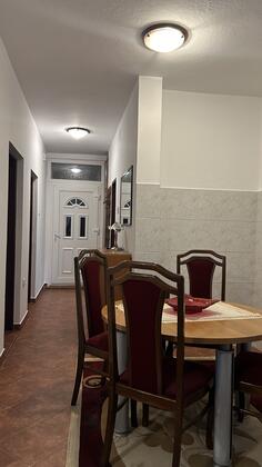 Dvosoban stan 70m2 - Podgorica - Stari Aerodrom