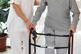 Traži se pomoć u kući starijem muškarcu