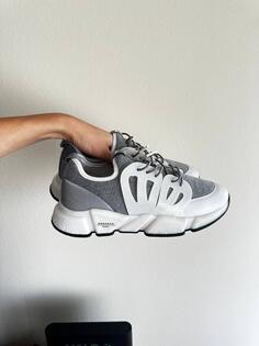 WEEKEND MAX MARA SNEAKERS