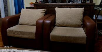 Dvosjed i dvije fotelje